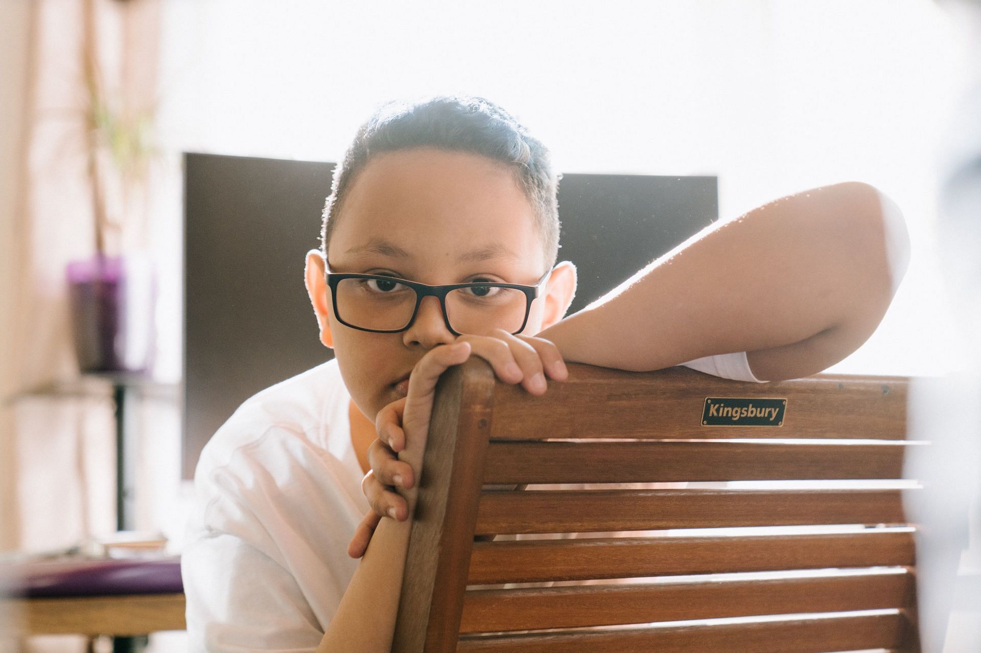 Nearsightedness may be due to family history. (Image via Pexels/ Cottonbro Studio)